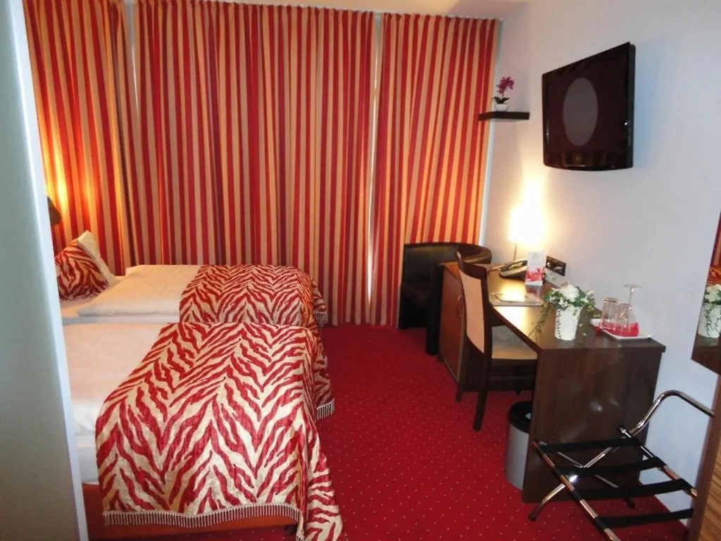 Grand Hotel Dream Main City Center Frankfurt am Main 4*,  Germany